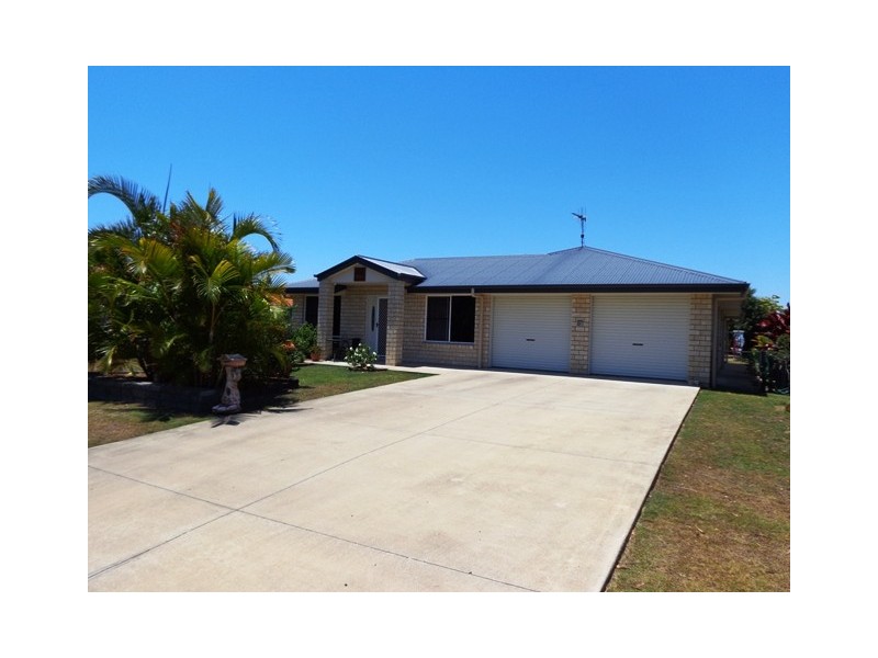 12 Lakeside Dve, Burrum Heads QLD 4659