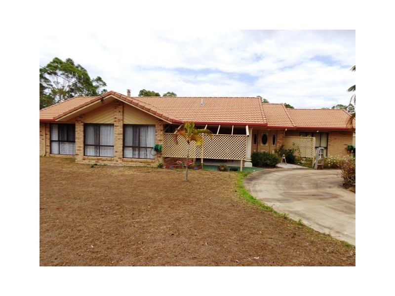 22 Kent St, Torbanlea QLD 4662