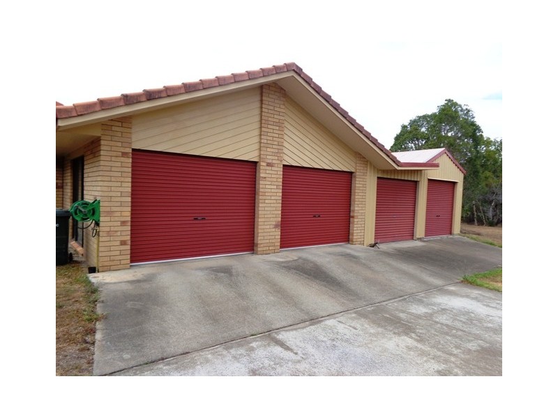22 Kent St, Torbanlea QLD 4662