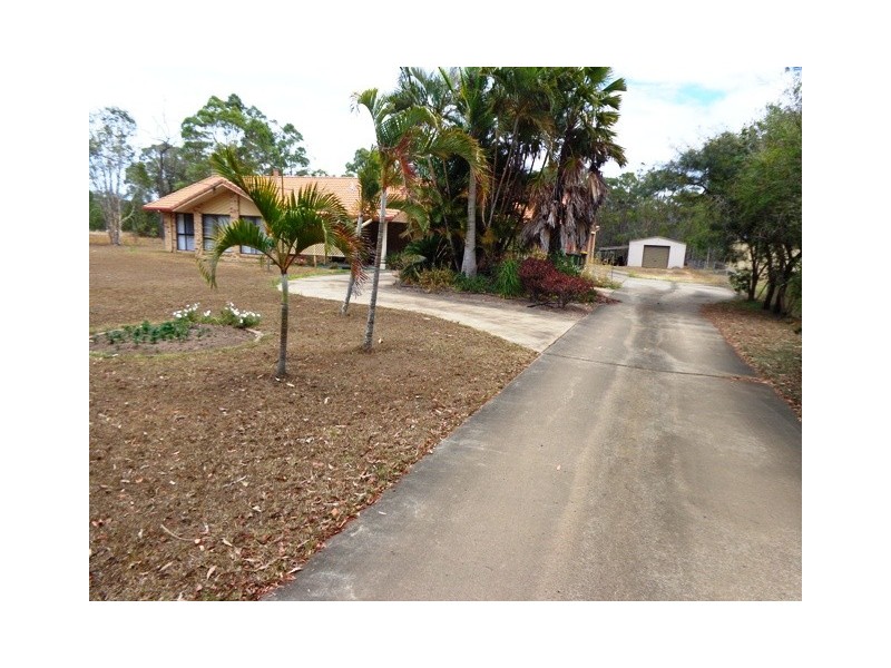 22 Kent St, Torbanlea QLD 4662