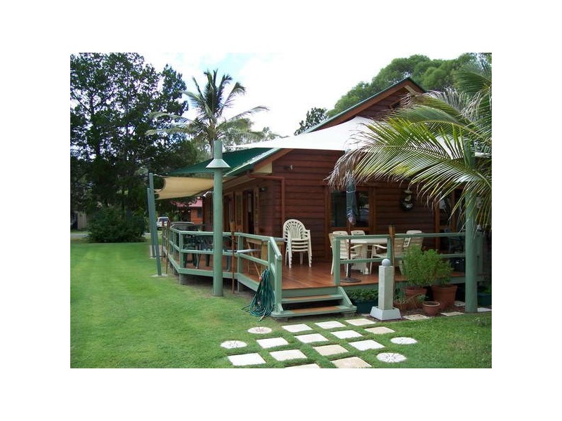 23 Ries Road, Toogoom QLD 4655