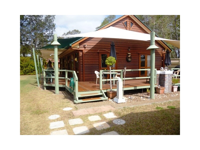 23 Ries Road, Toogoom QLD 4655