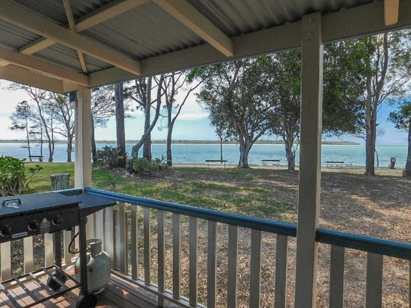 60 Burrum St, Burrum Heads QLD 4659