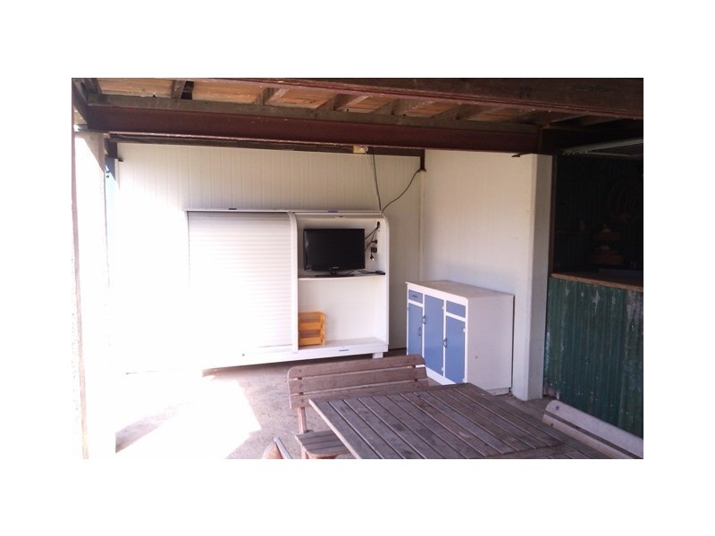 6 Ross Street, Burrum Heads QLD 4659