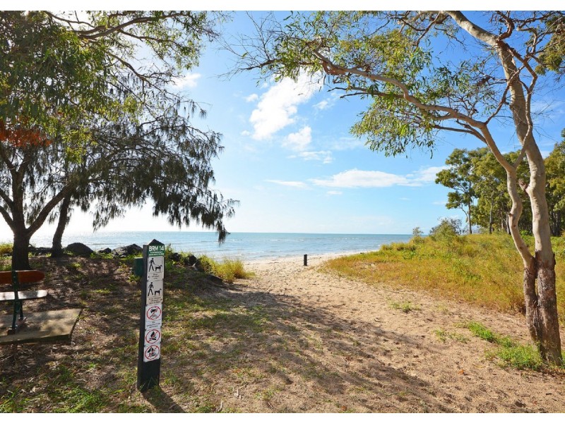 7 Dudley Street, Burrum Heads QLD 4659