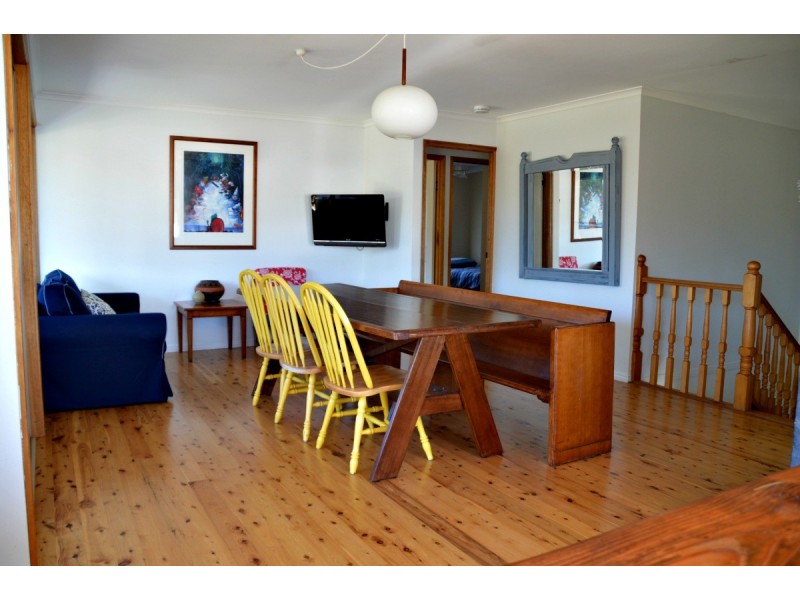 48 Beach Drive, Burrum Heads QLD 4659