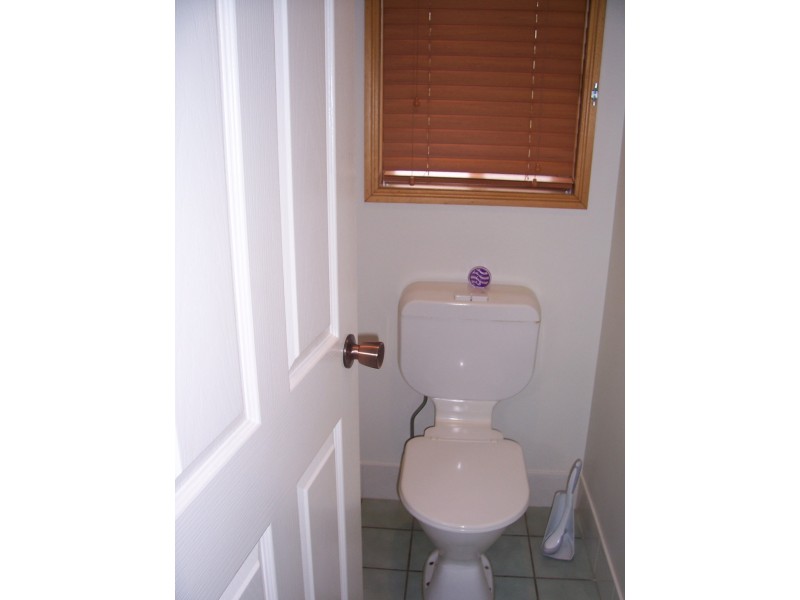 48 Beach Drive, Burrum Heads QLD 4659