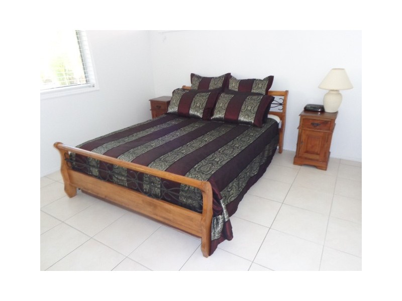 6 Burrum Street, Burrum Heads QLD 4659