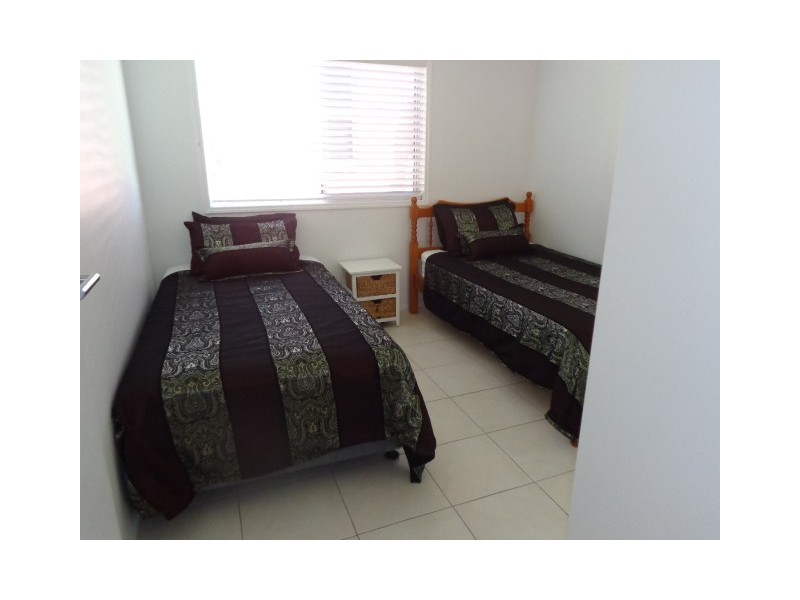 6 Burrum Street, Burrum Heads QLD 4659