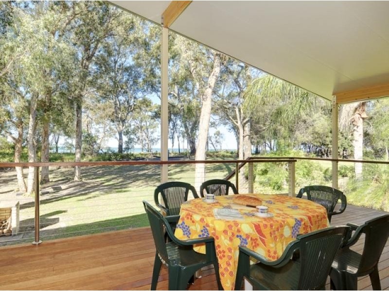 Unit 2/122 Burrum Street, Burrum Heads QLD 4659