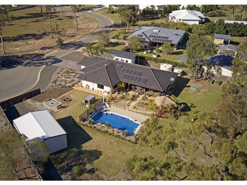 22 Elboz Court, Burrum Heads QLD 4659