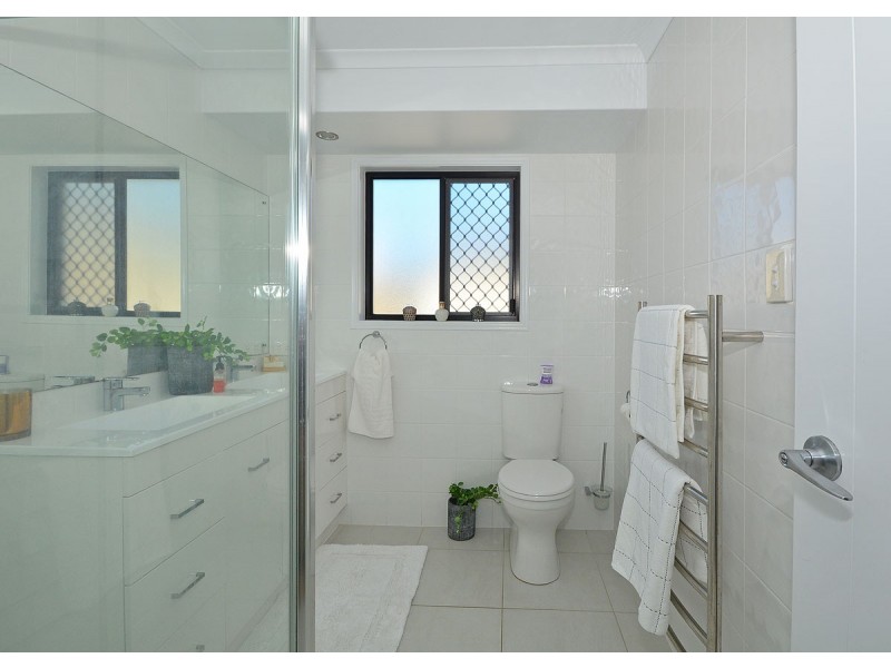 22 Elboz Court, Burrum Heads QLD 4659