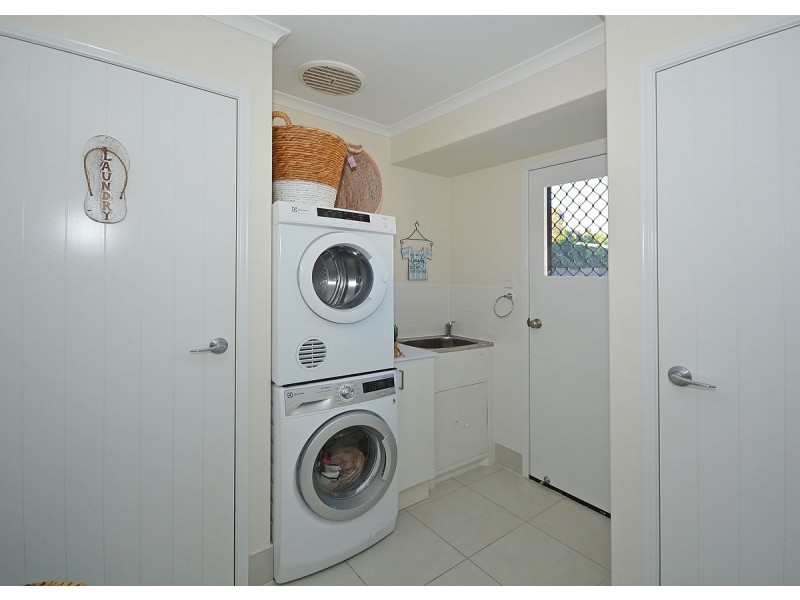 22 Elboz Court, Burrum Heads QLD 4659