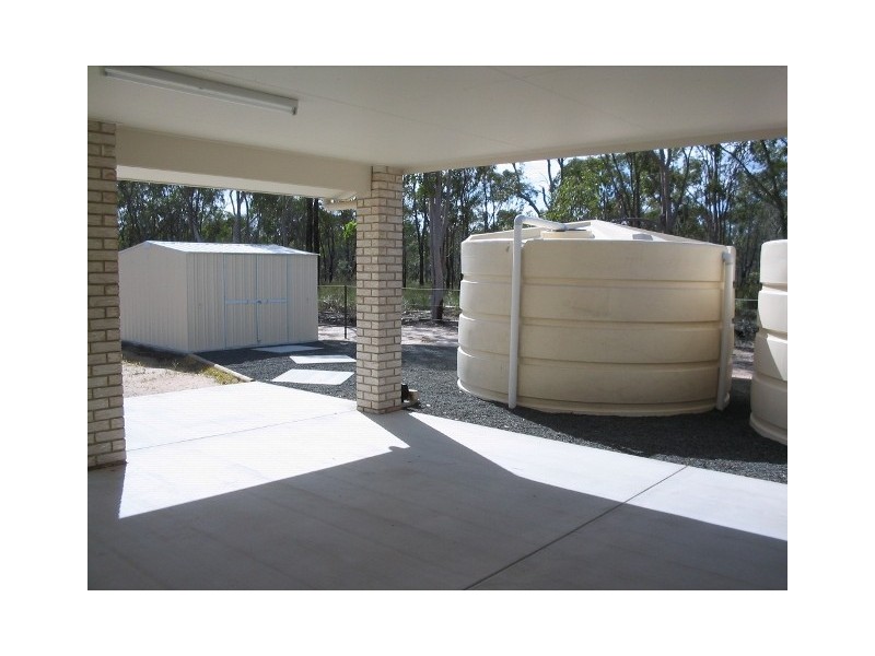 33 Ranch Park Drive, Pacific Haven QLD 4659