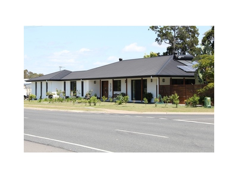 2 Treeview Road, Toogoom QLD 4655