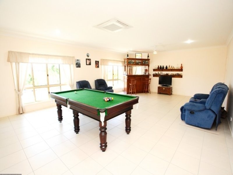 27 Oakes Drive, Burrum Heads QLD 4659