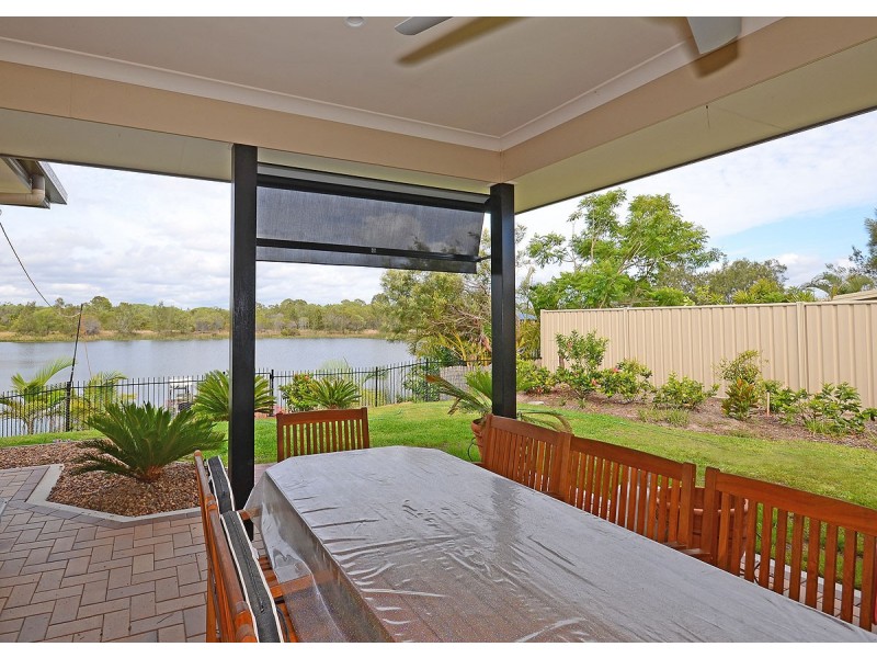 61 Beach Drive, Burrum Heads QLD 4659