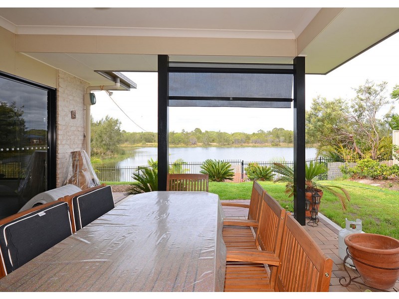 61 Beach Drive, Burrum Heads QLD 4659