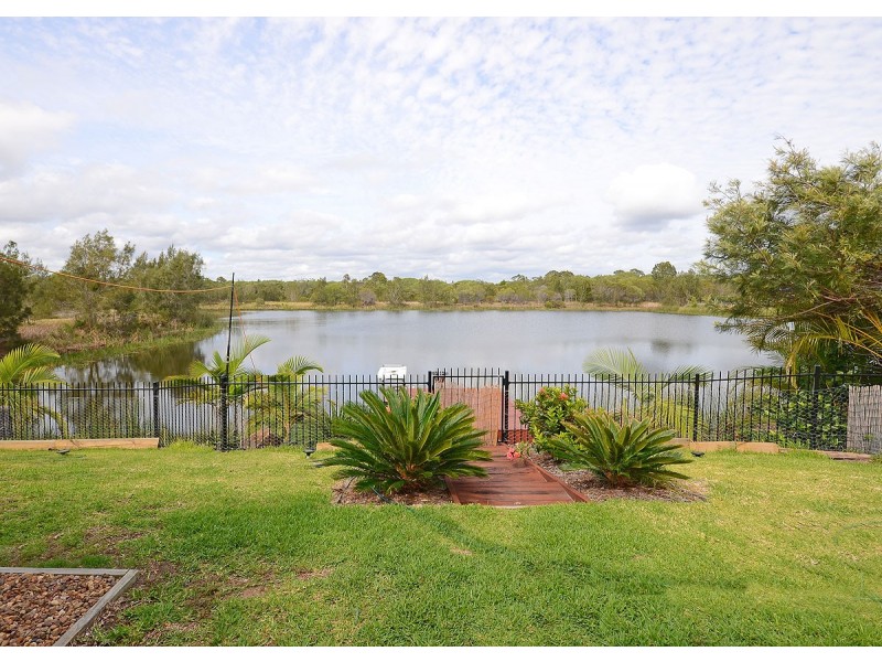 61 Beach Drive, Burrum Heads QLD 4659