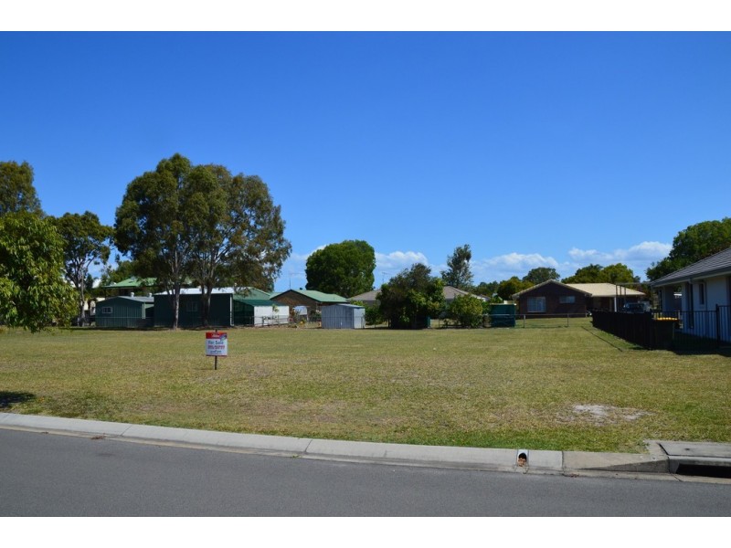 9 Barramundi Drive, Burrum Heads QLD 4659