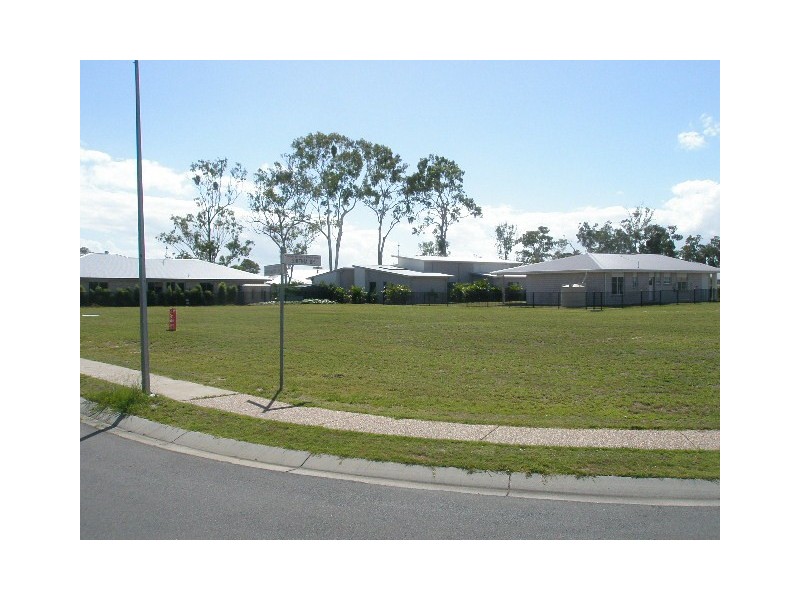 94 Barramundi Drive, Burrum Heads QLD 4659