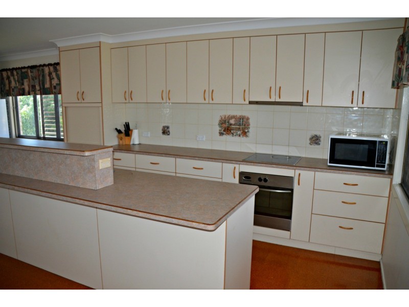 68 Riverview Drive, Burrum Heads QLD 4659