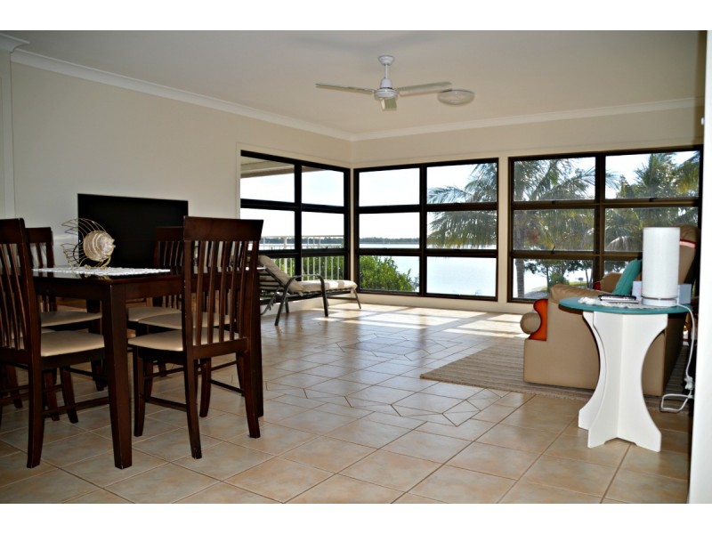 68 Riverview Drive, Burrum Heads QLD 4659