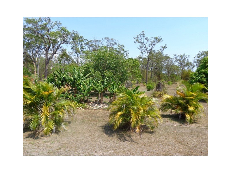 31 Raintree Av, Burrum Heads QLD 4659