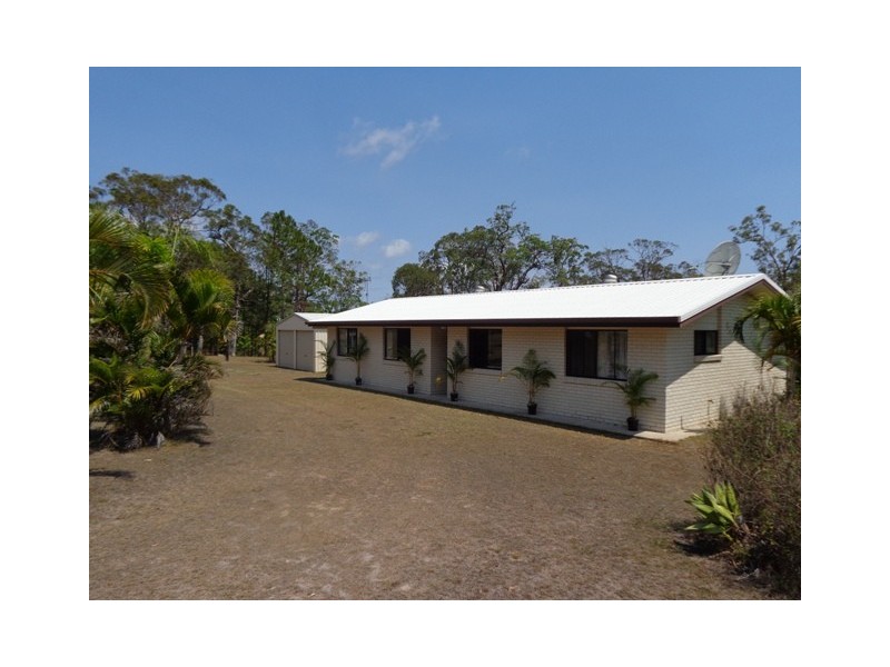 31 Raintree Av, Burrum Heads QLD 4659