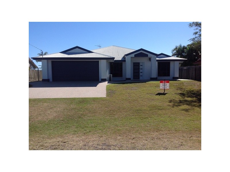 62 Kingfisher Pde, Toogoom QLD 4655