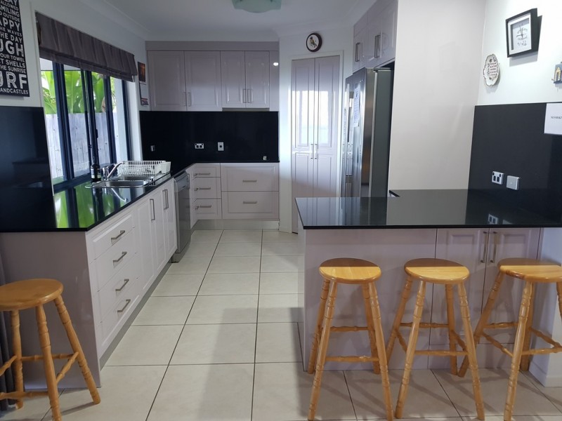 62 Kingfisher Pde, Toogoom QLD 4655