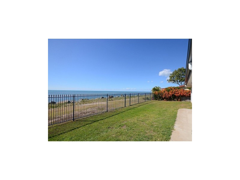 62 Kingfisher Pde, Toogoom QLD 4655
