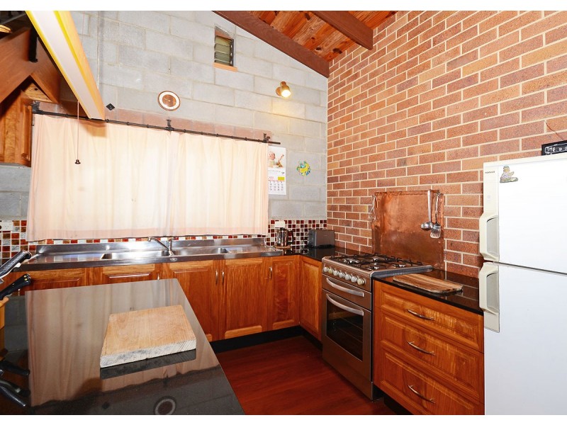 15 Island Close, Pacific Haven QLD 4659