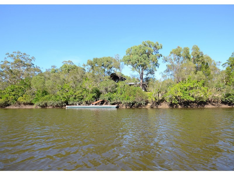 15 Island Close, Pacific Haven QLD 4659