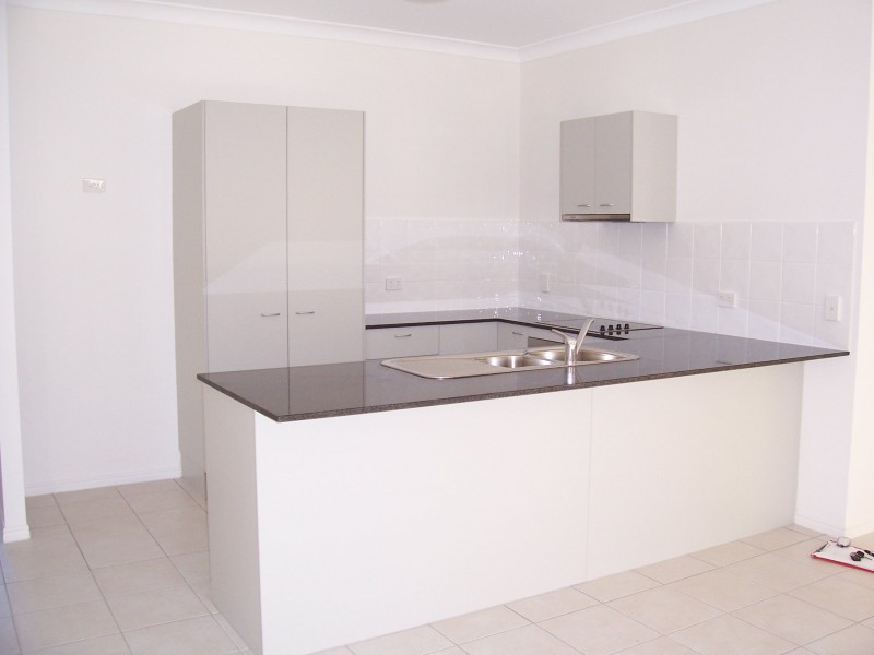 4 Oyster Court, Toogoom QLD 4655