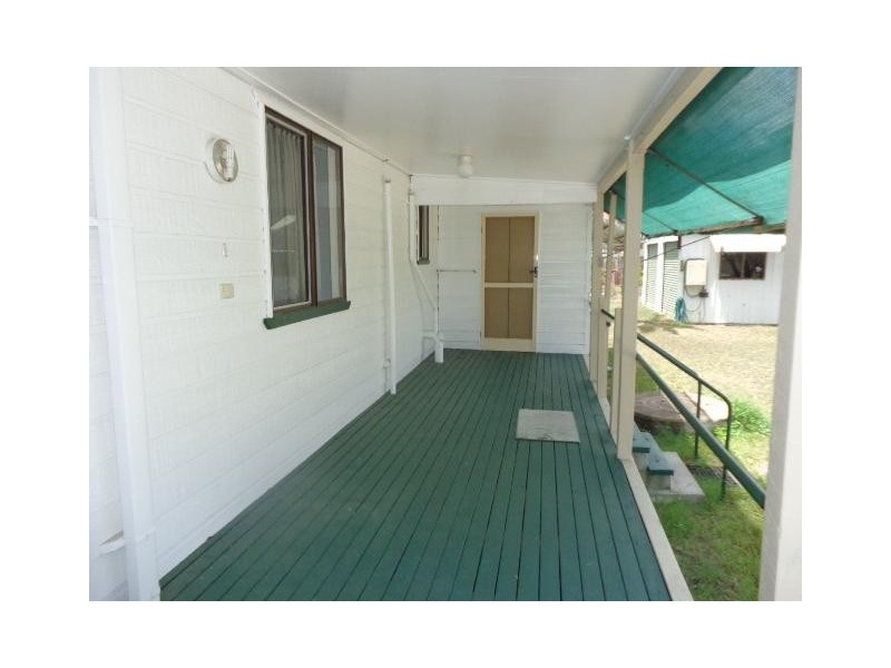 58 Robertson Street, Torbanlea QLD 4662