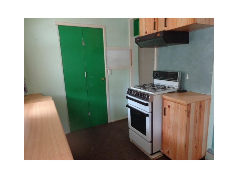 58 Robertson Street, Torbanlea QLD 4662