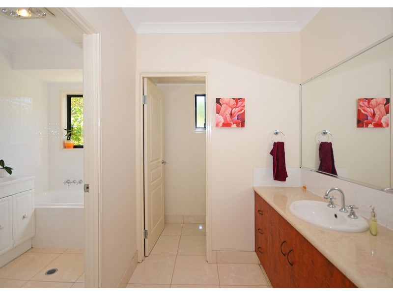 38 Charles Ave, Burrum Heads QLD 4659