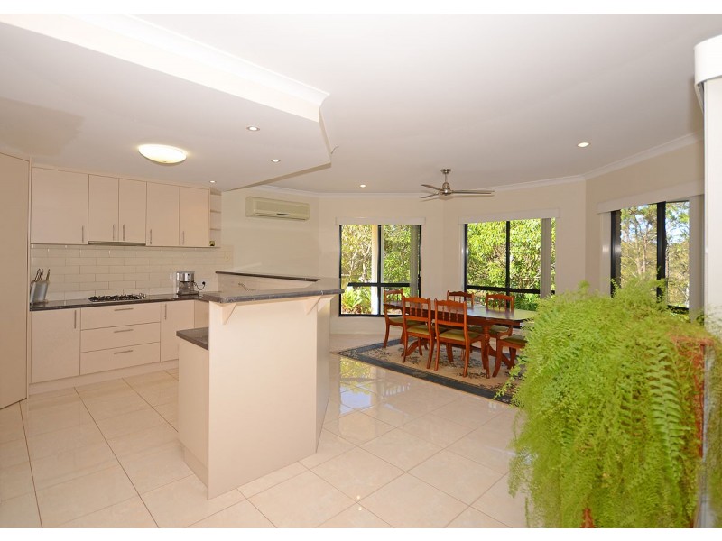 38 Charles Ave, Burrum Heads QLD 4659