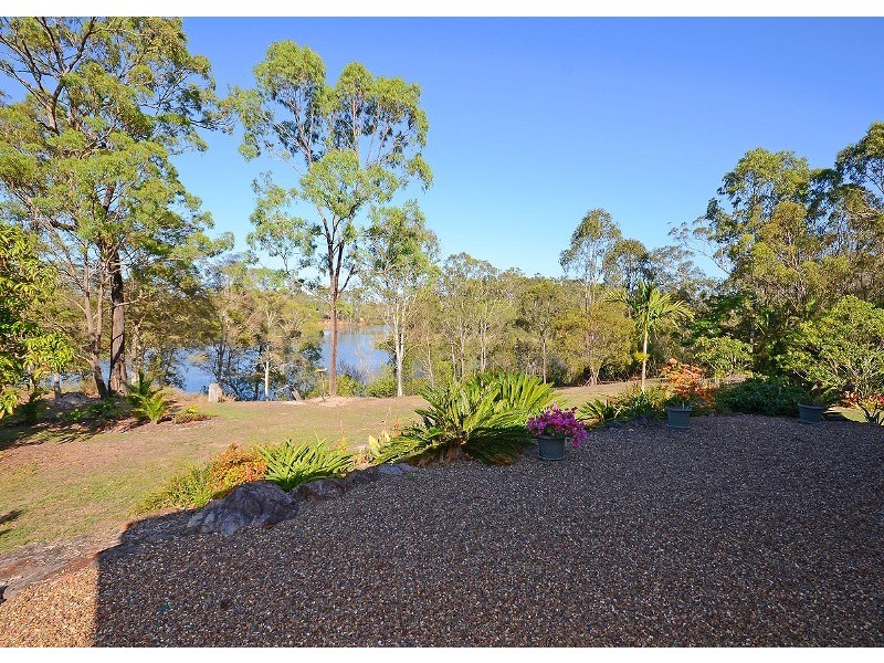 38 Charles Ave, Burrum Heads QLD 4659