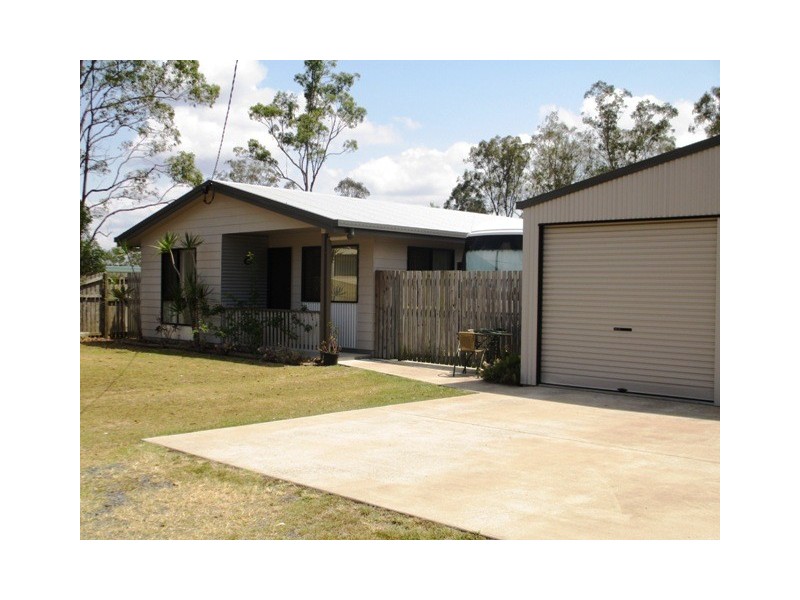 5 Annie St, Howard QLD 4659