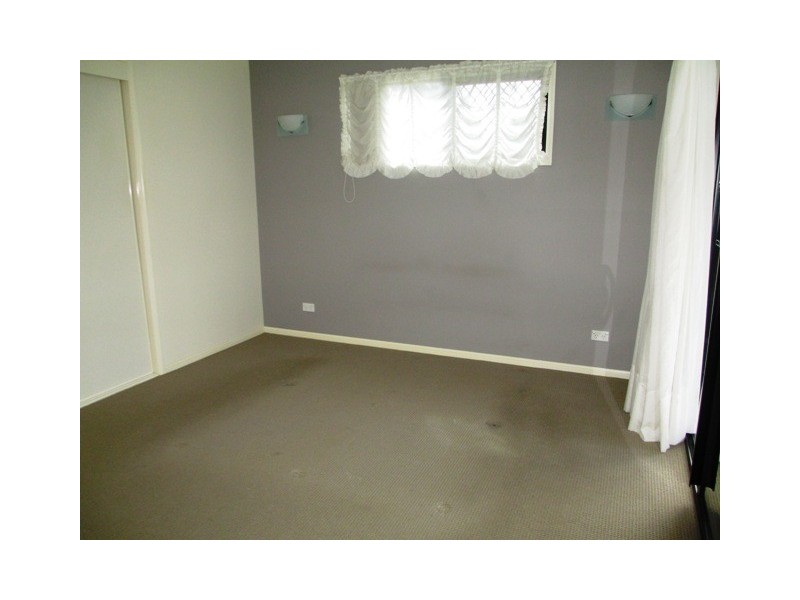 5 Annie St, Howard QLD 4659