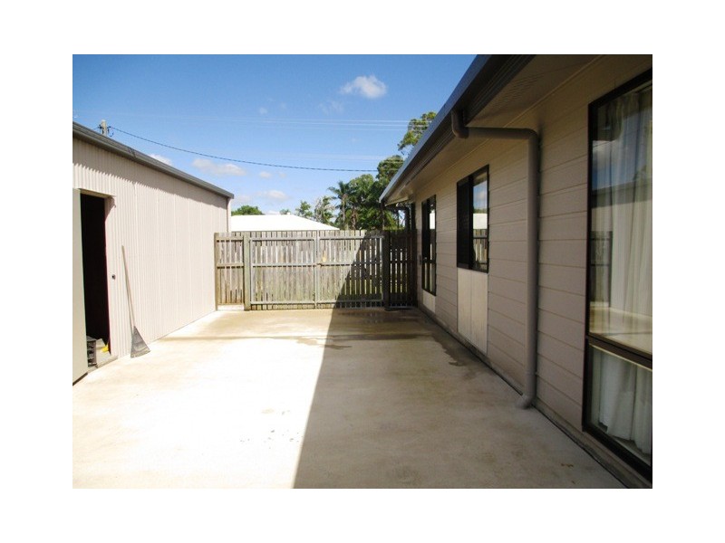 5 Annie St, Howard QLD 4659