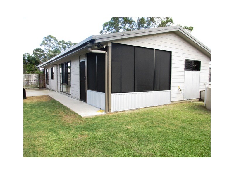 5 Annie St, Howard QLD 4659