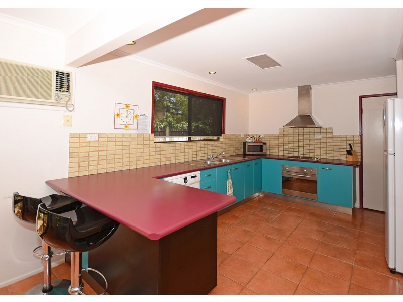 126 Kingfisher Pde, Toogoom QLD 4655