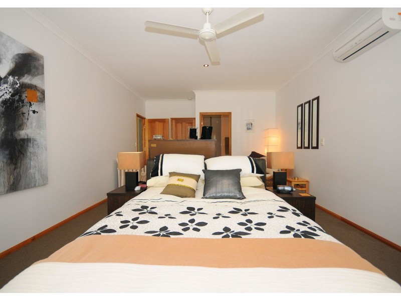 60 Traviston Way, Burrum Heads QLD 4659