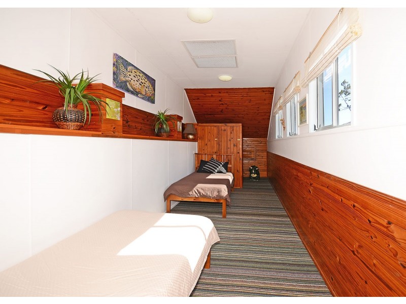 2 Burrum Street, Burrum Heads QLD 4659