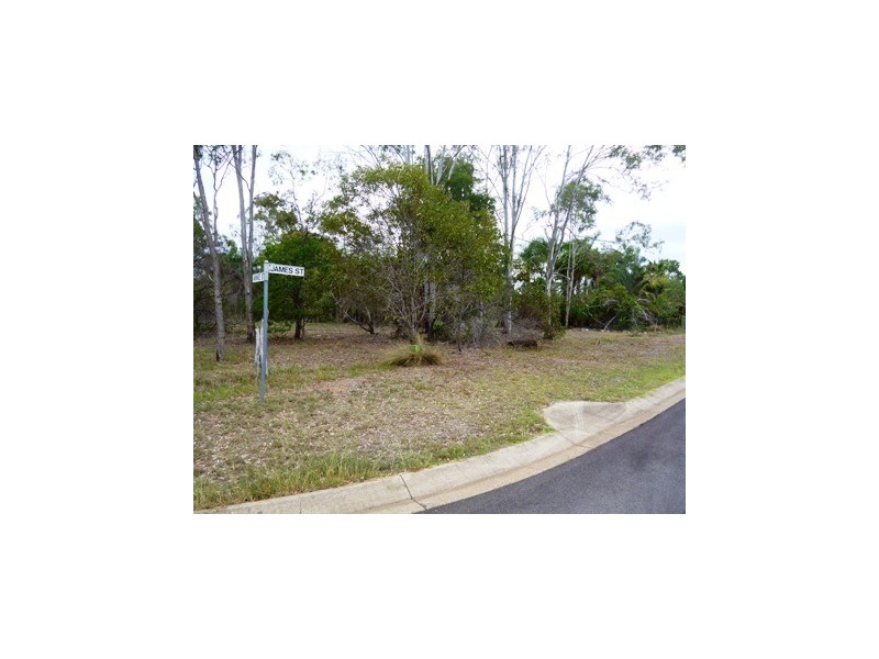 21 Annie St, Howard QLD 4659