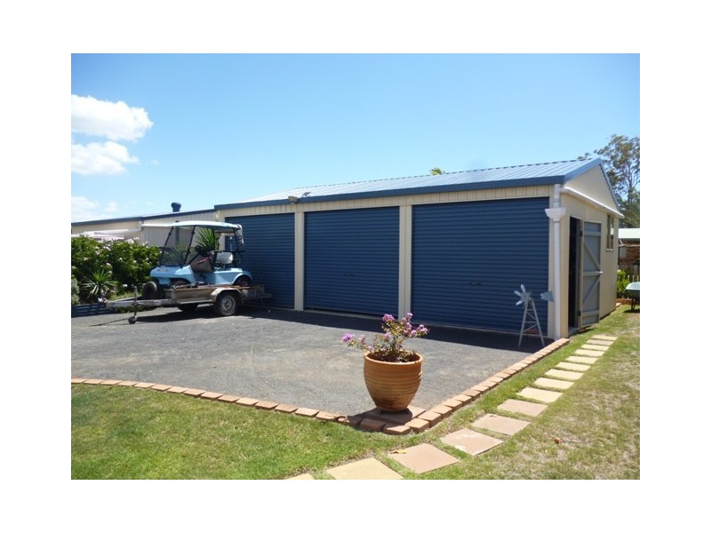4 Beach Drive, Burrum Heads QLD 4659