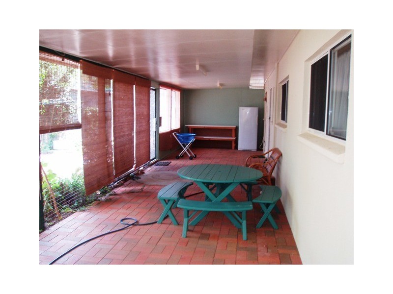 19 Kingfisher Pde, Toogoom QLD 4655